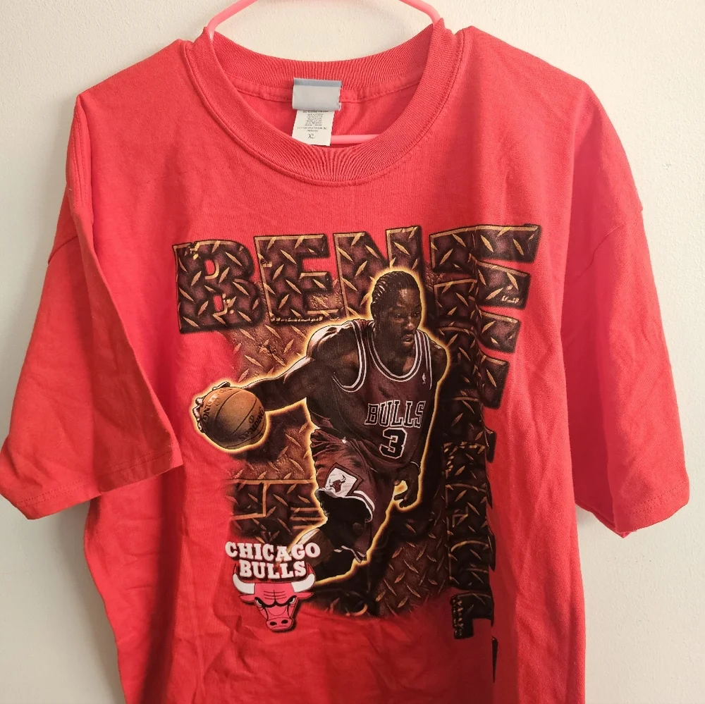 Nwt Chicaho Bulls Ben Wallace XL Graphic T-shirt - Picture 1 of 4